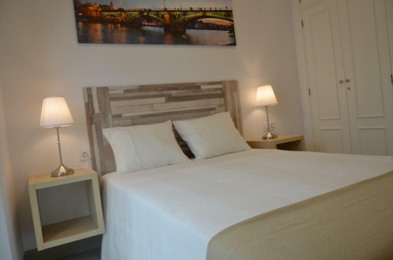 Apartamento Faustino Alvarez Σεβίλλη Εξωτερικό φωτογραφία